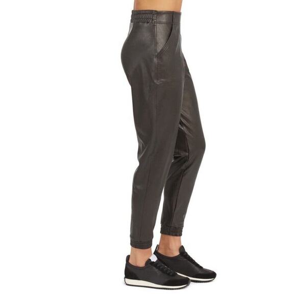 Spanx Black Faux Leather Like Joggers Pants M Elastic Waist High Waist - Picture 2 of 16